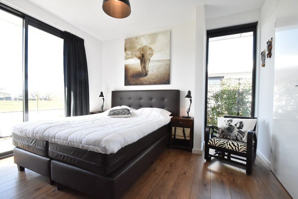 Luxury Villa in Harderwijk near Lake