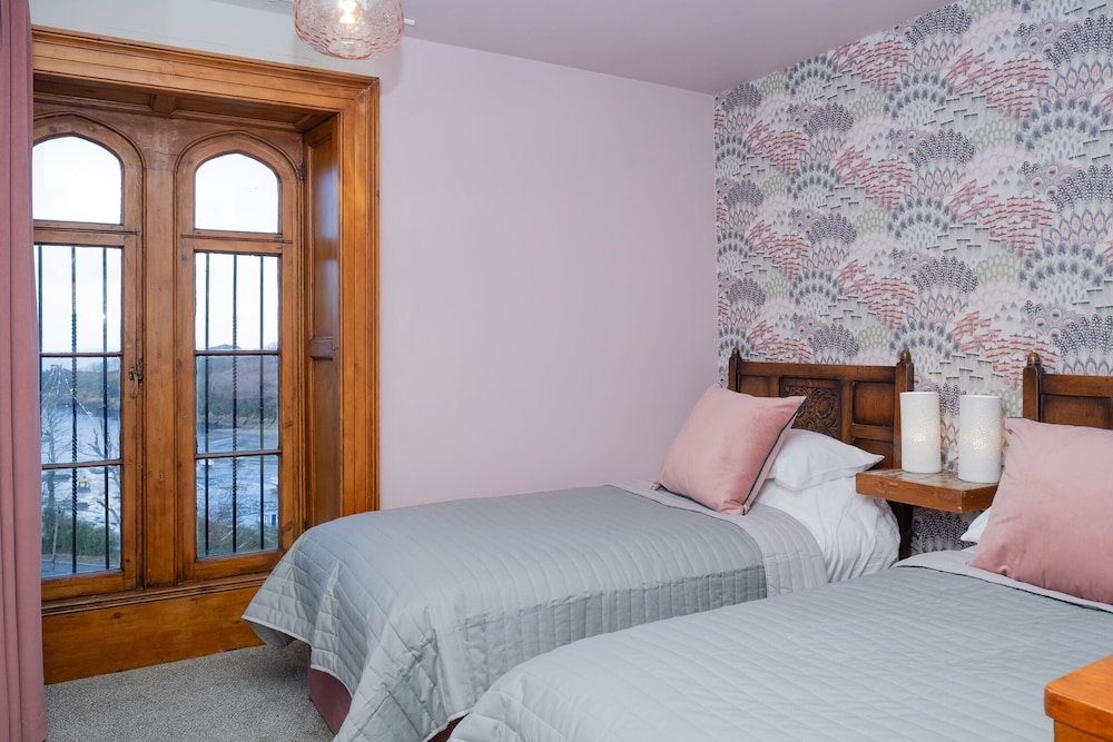 Watermouth Castle, Harbour Apartment