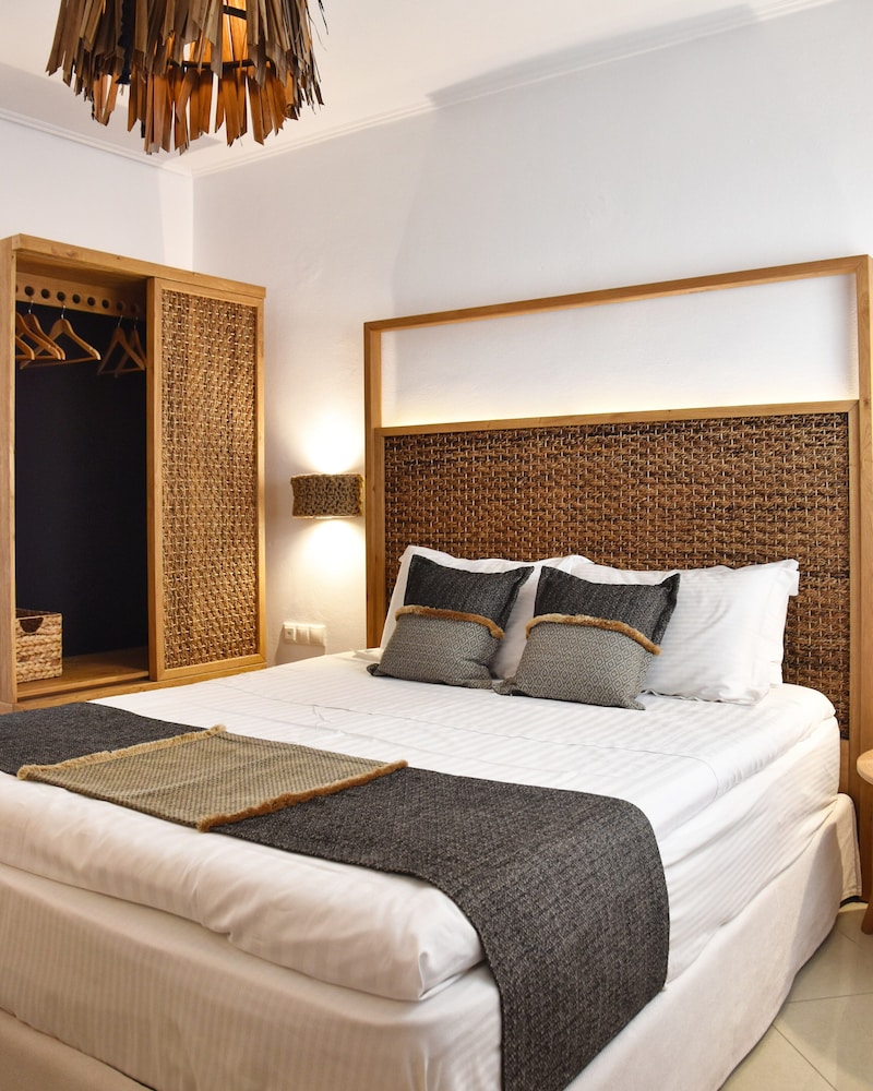 Angelos Design Suites