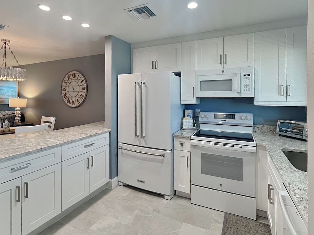 Seaside 5 by Distinctive Beach Rentals