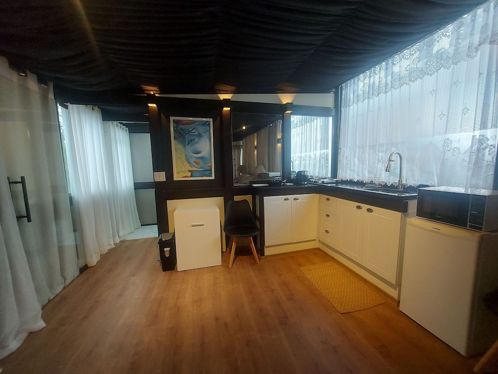 The Writers House - Suite Residences