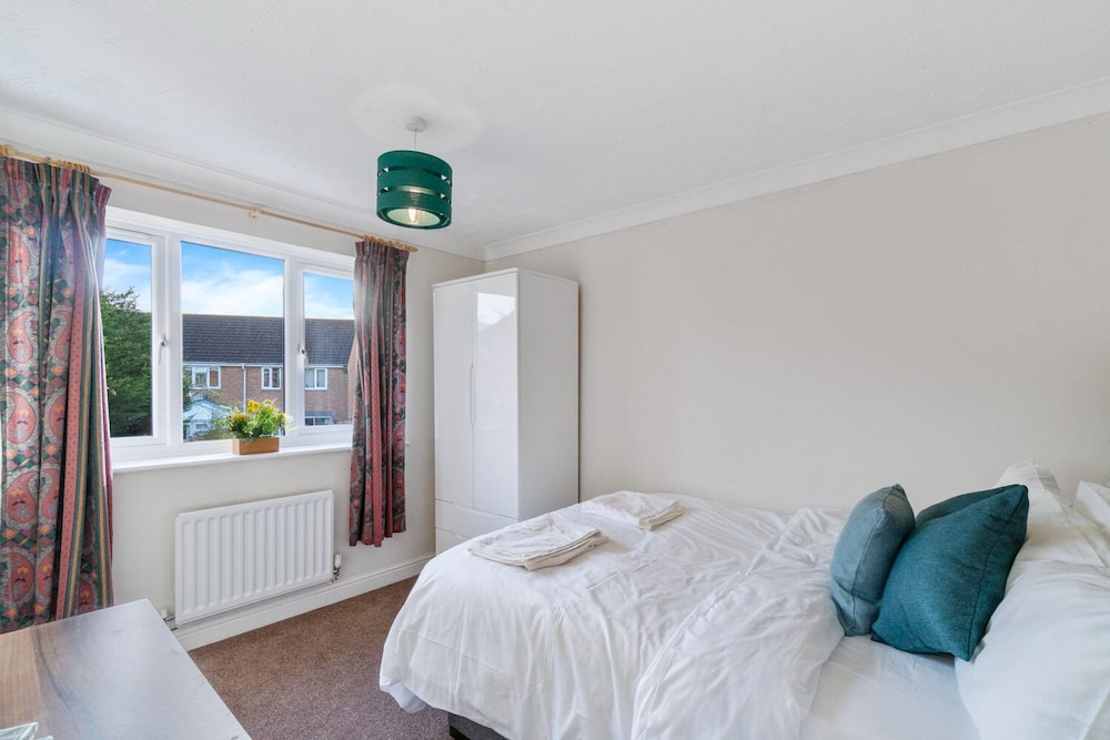 East Midlands House