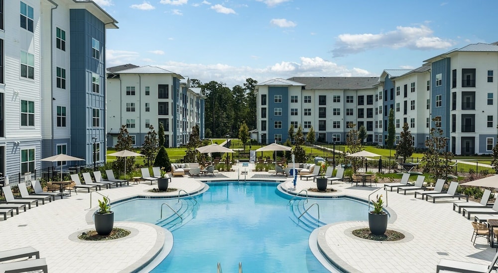 Landing Amazing 1bd, Yoga Studio, Clubhouse