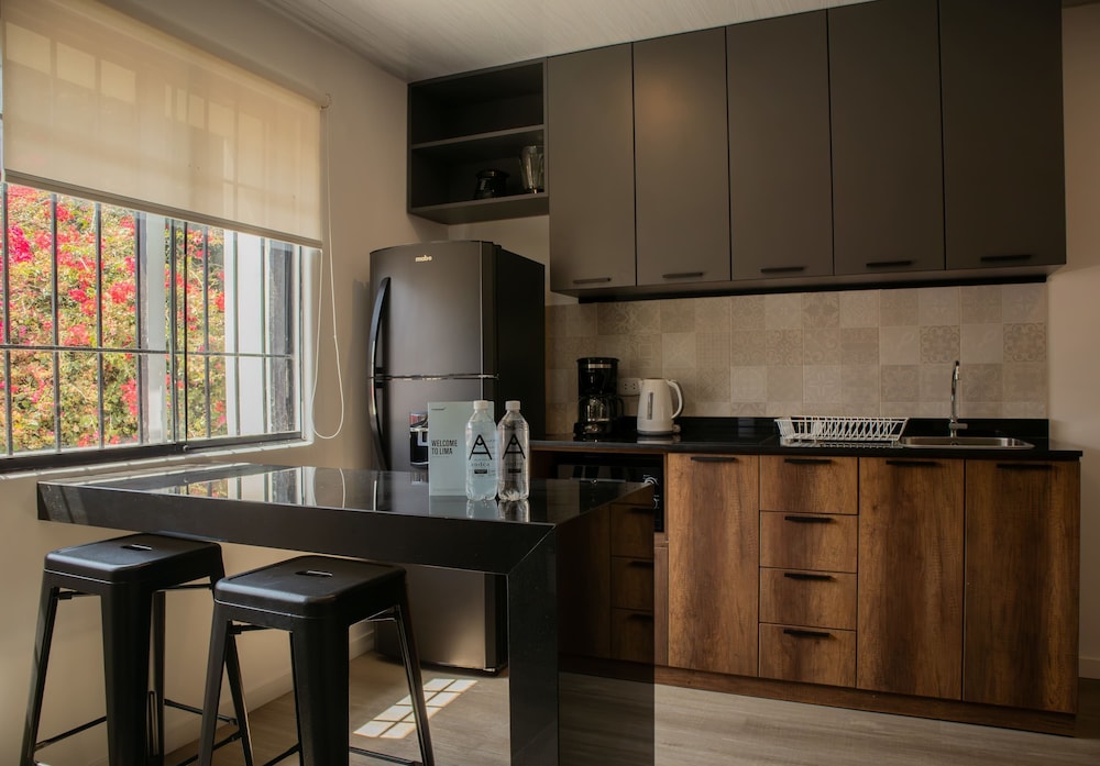 w Exceptional 1BR w Terrace in Miraflores