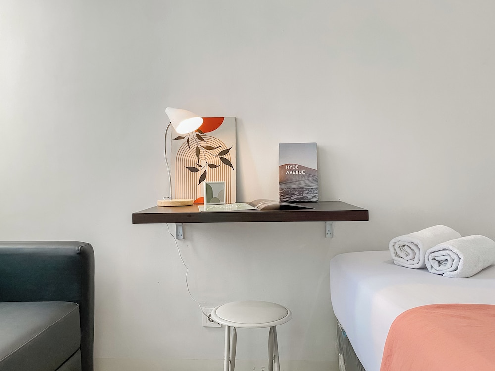 Enjoy and Cozy Living Studio Transpark Juanda Bekasi Timur Apartment