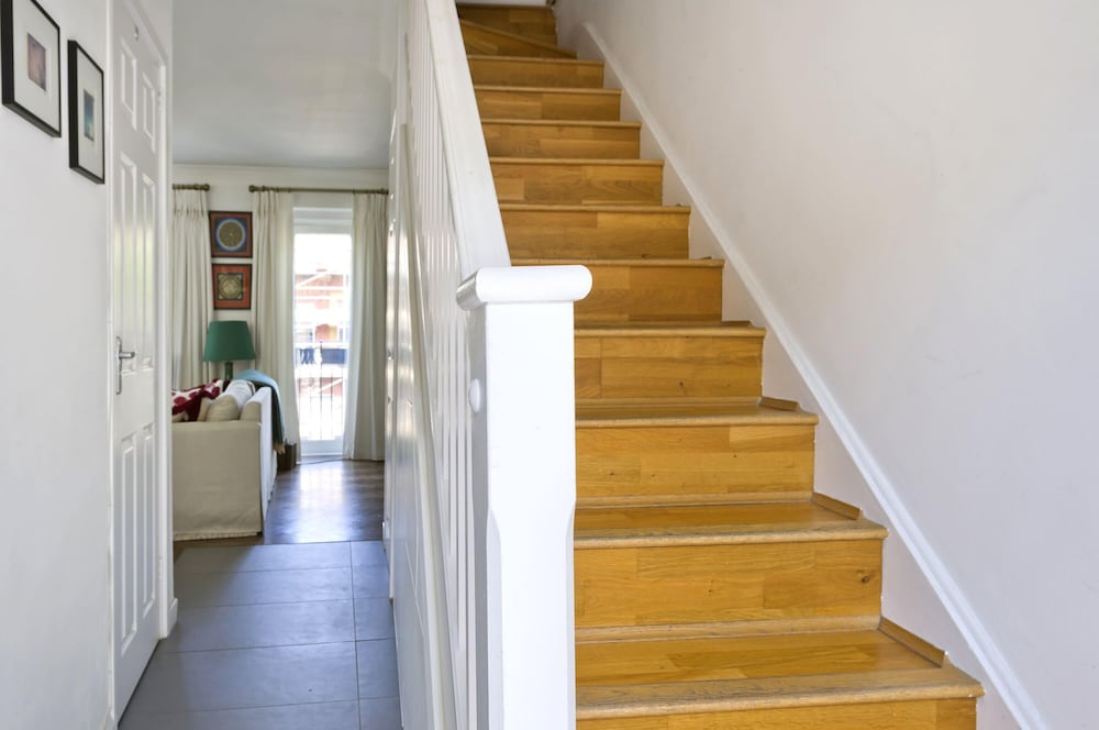 Elegant 2 bed Flat Earls Court