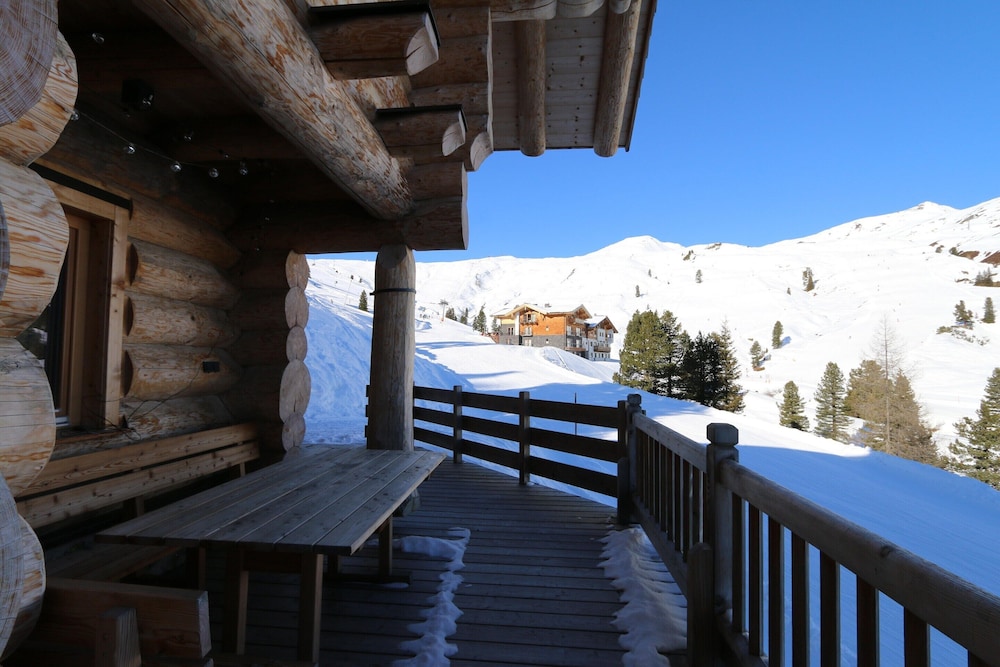 Chalet in Wildkogel With Ski-in/ski-out