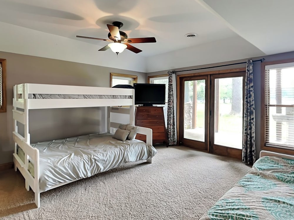 Paravel by Taylor Made Deep Creek