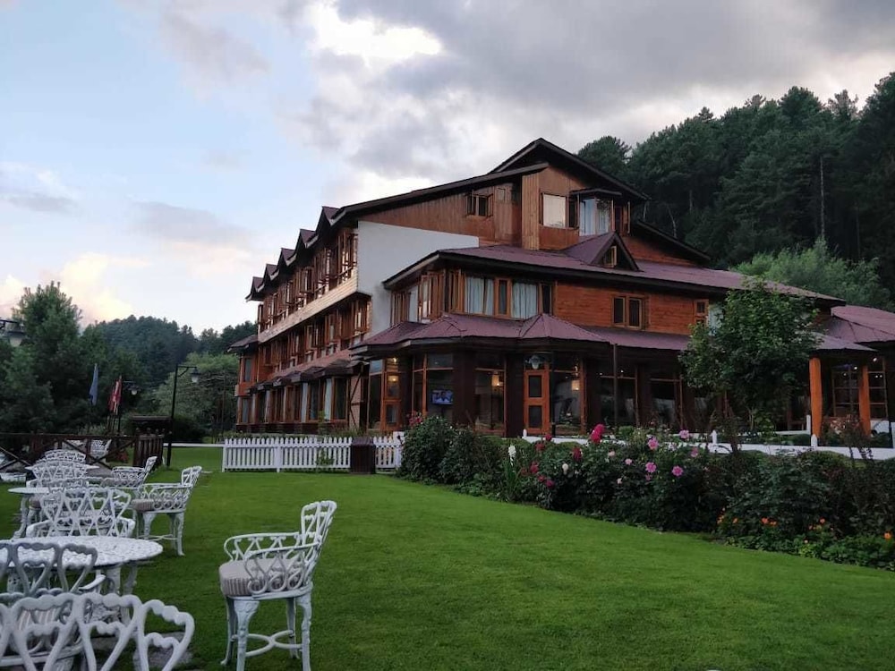 Hotel Heevan Pahalgam