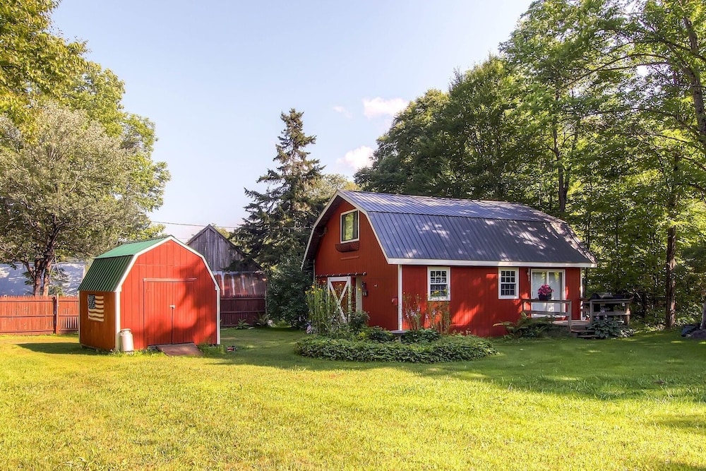 Hakuna Matata - 10 Minutes To Killington Lifts 3 Bedroom Home by RedAwning view 4