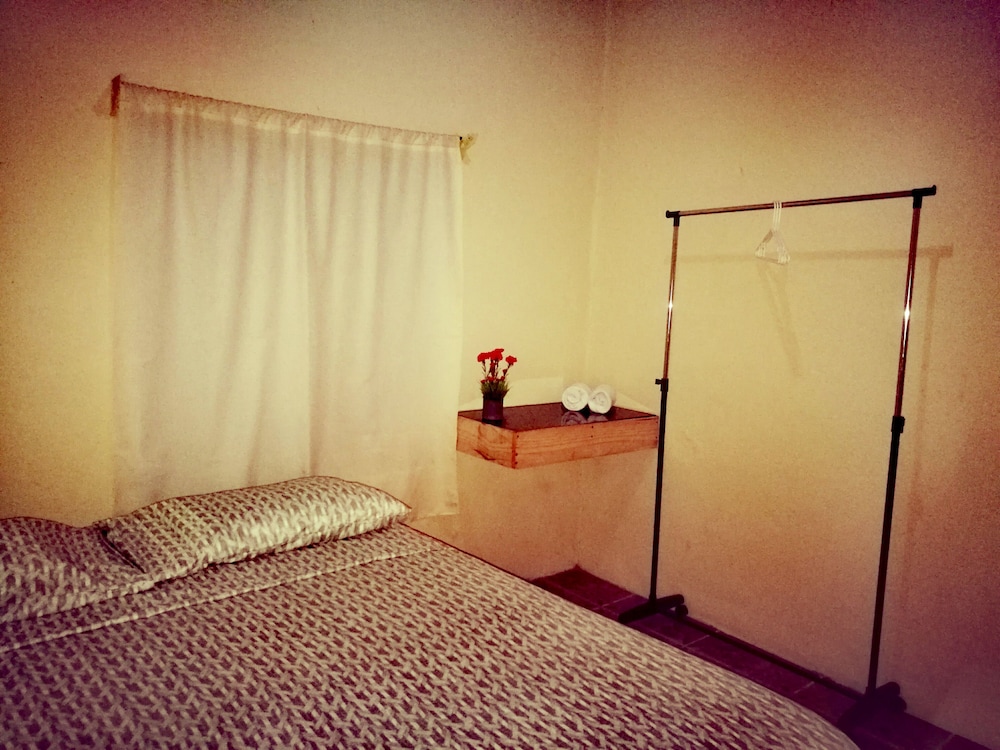 Guesthouse Morpho CR view 4