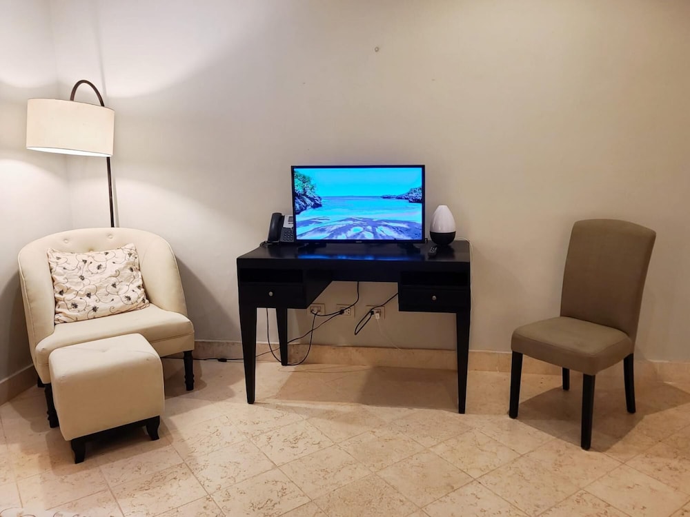 Fishing Lodge Ocean Views Suite 4072 view 3