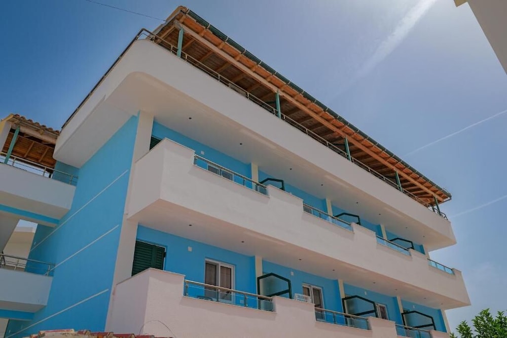 Vila Xhovani
