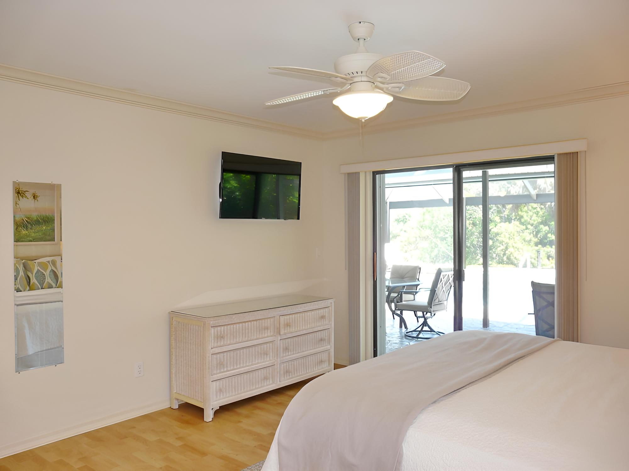 585 Somerset Court view 2