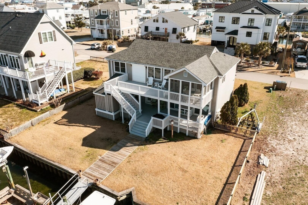 Always Sunday 4 Bedroom Home