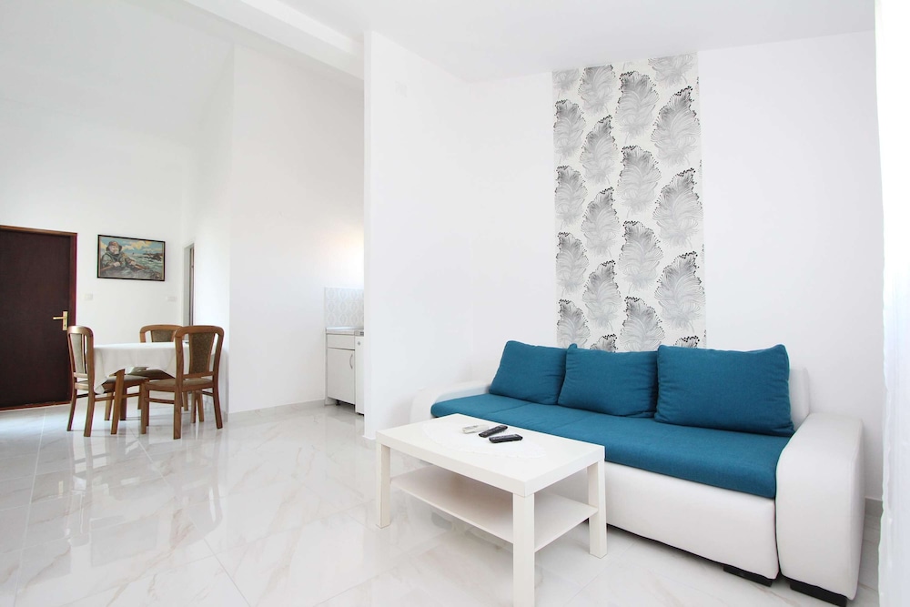 Apartments Sena