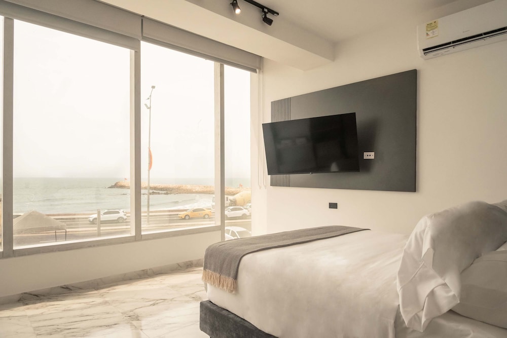 w Great 2BR w Ocean View Near C Amurallada