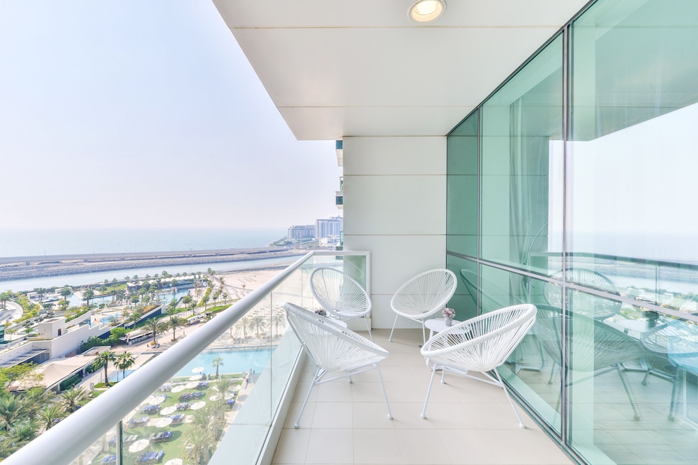 Al Bateen Ultra Luxe 5BR I Private Beach