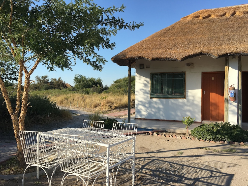 Rakops River Lodge