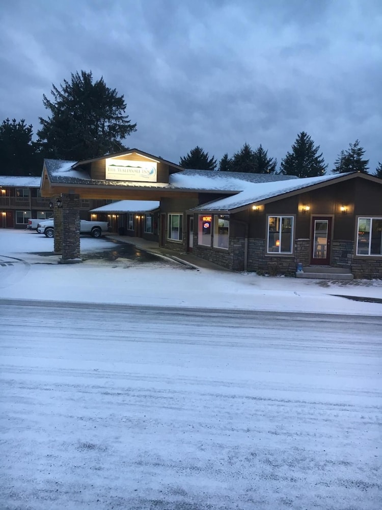 The Waldport Inn