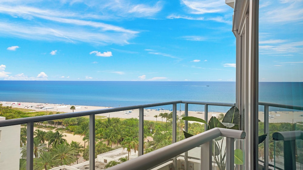 Luxury Vacation Rentals at The Setai by LRMB