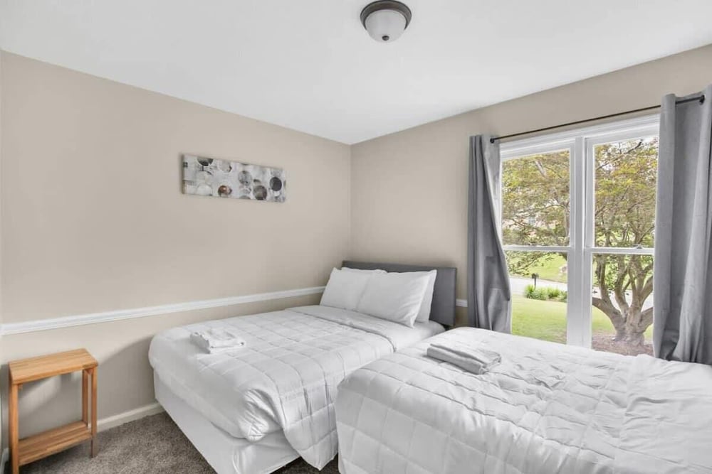 Miami Family Friendly in Forestdale