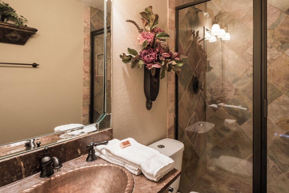 Sierra's Grace by Ruidoso Vacation Rentals