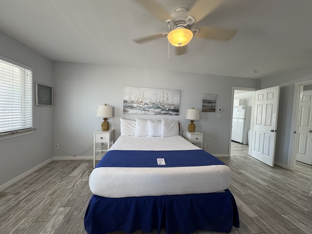 Beachgate Condo Suites And Hotel 217 1 Bedroom Condo