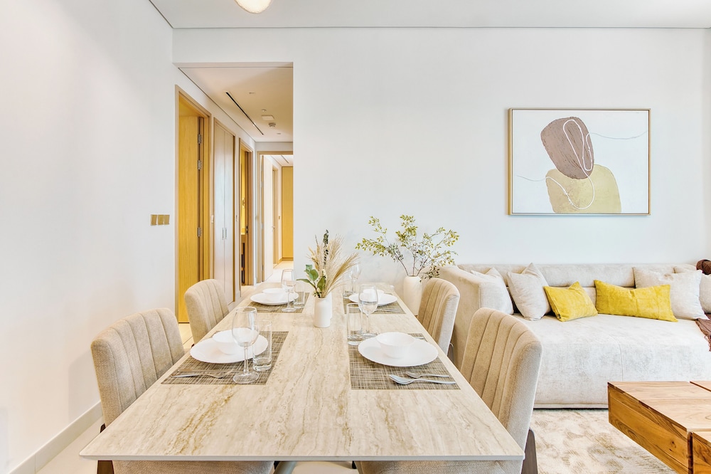 PVH - Magnificent 2BR - Vida Dubai Mall