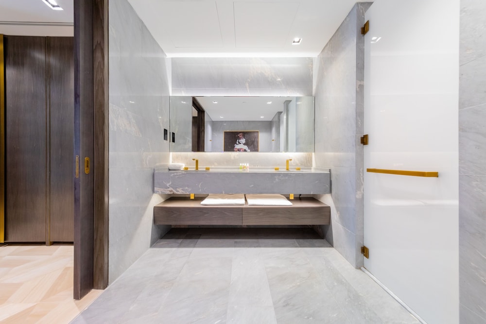 EDEN'S Homes & Villas - FIVE Residences