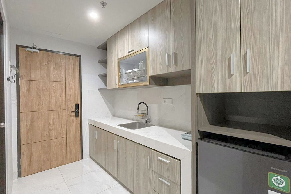 Cozy Studio Room At Delft Ciputra Makassar Apartment
