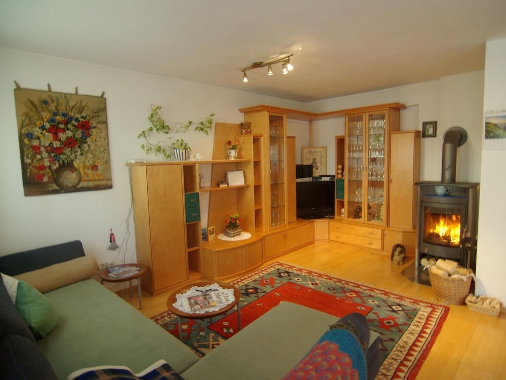 Great Holiday Home in Hippach With sun Terrace