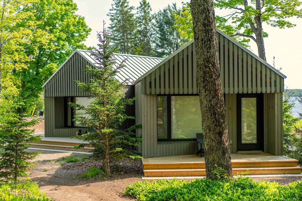 Dimensions Retreats