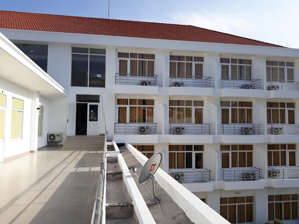 Nha Khach Con Dao