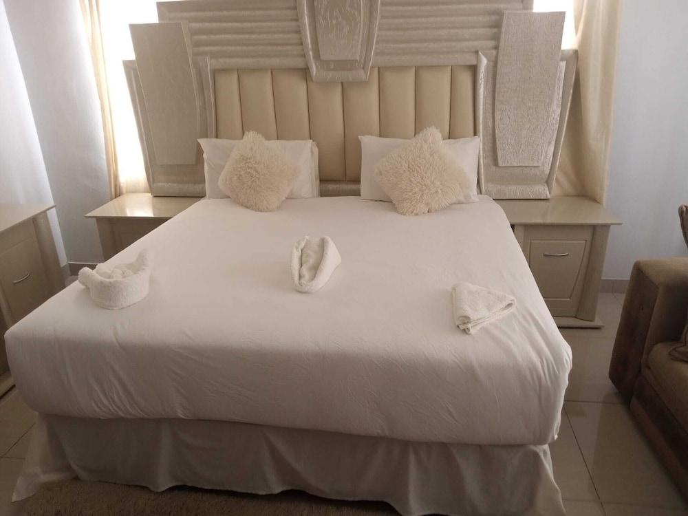 4M Guest House