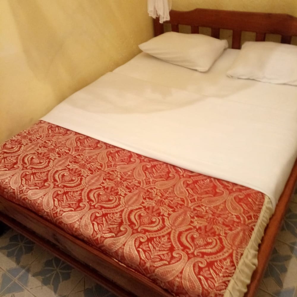 Travellers Guest House - Adults Only view 5
