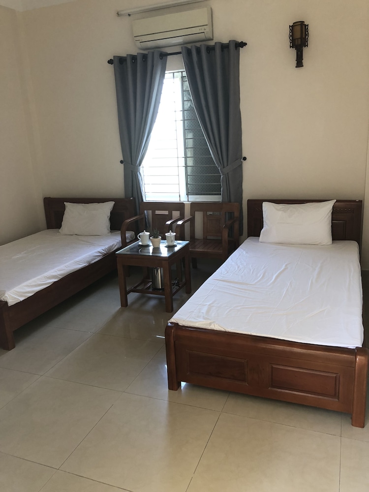 Three Palms Homestay