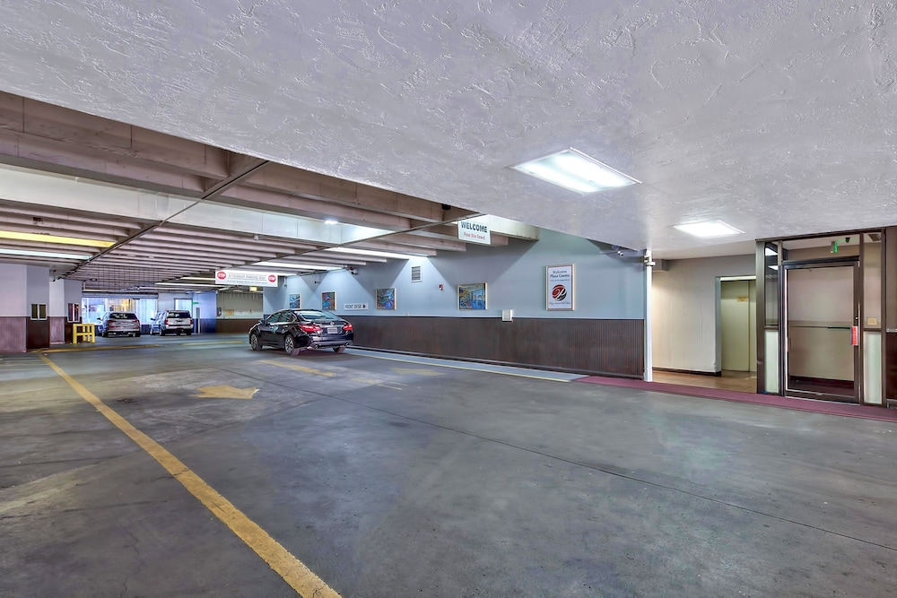 Reno Vacations - Plaza Resort Club - Property Image 3