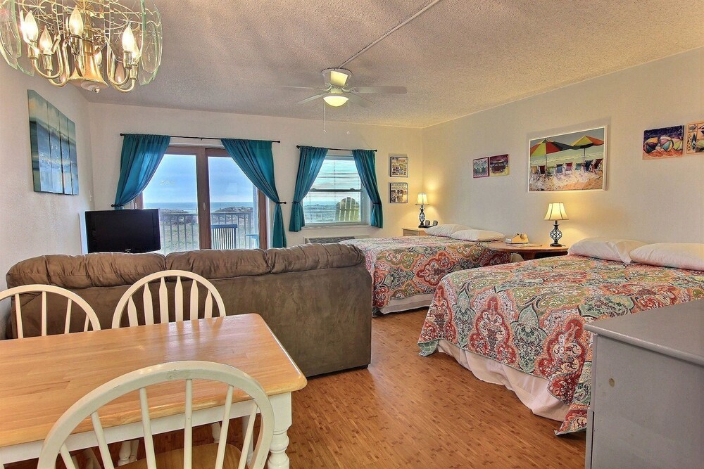 The Beach Hut 135IR