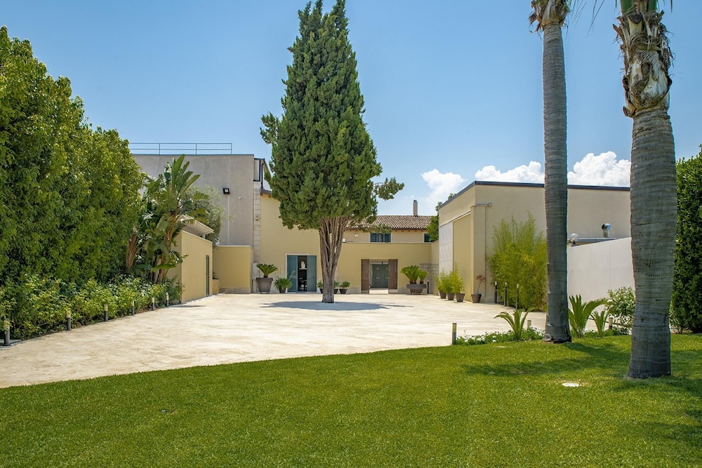 Appartamento Floridia con Giardino by Wonderful Italy