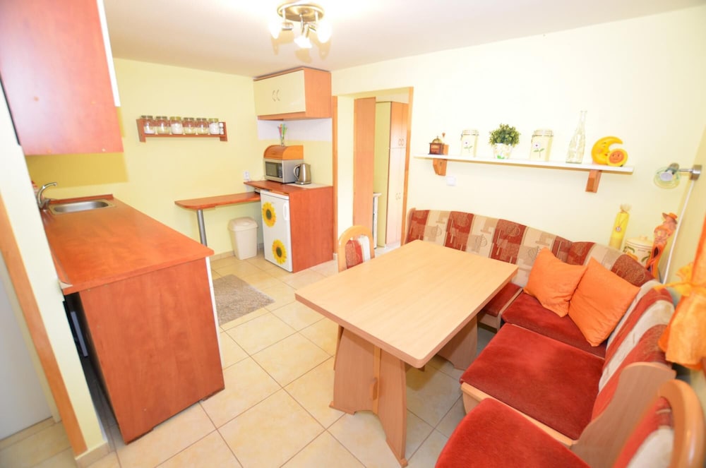 Poolincluded - Chalet Kuki