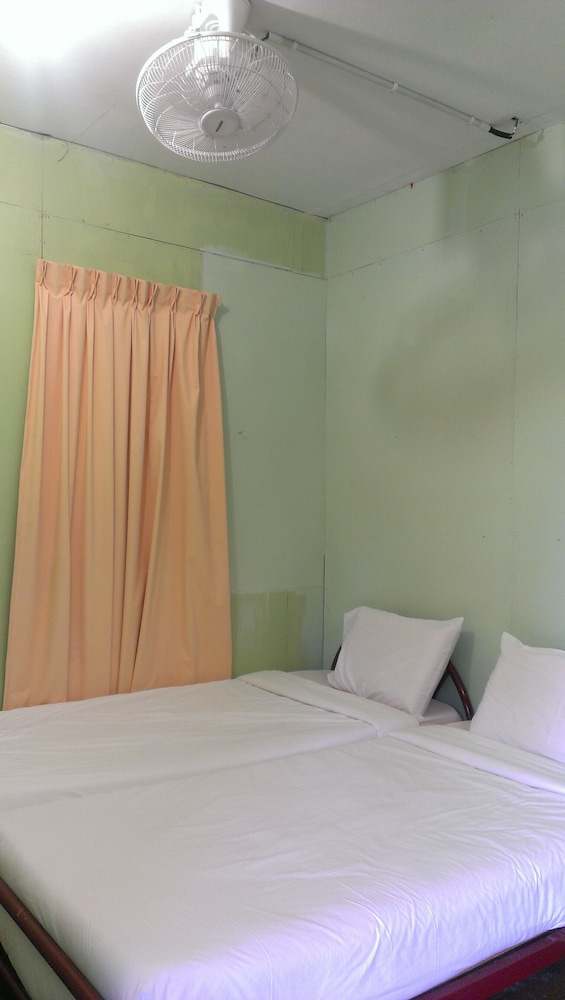 Kinabalu Poring Vacation Lodge - Hostel
