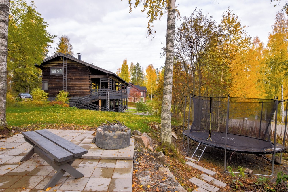 Comfy Cabin in Tahko with Hot Tub. Private Sauna