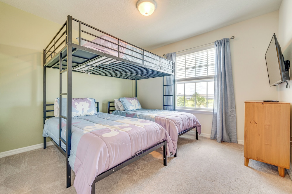Private Backyard Oasis: Solterra Resort Condo