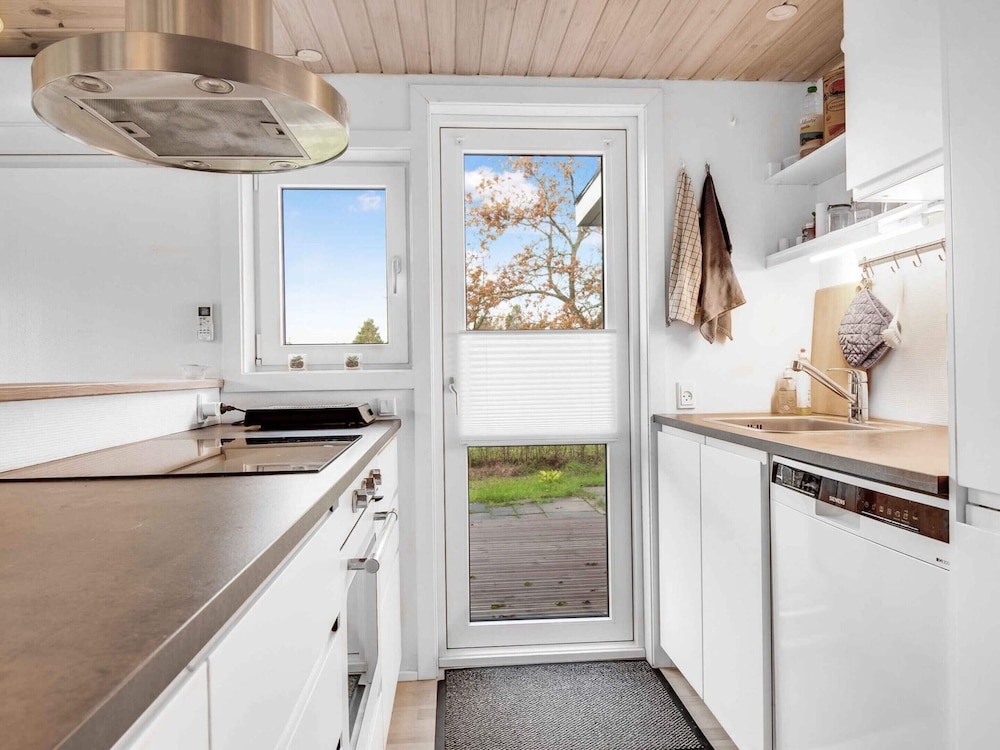 5 Star Holiday Home in Hals
