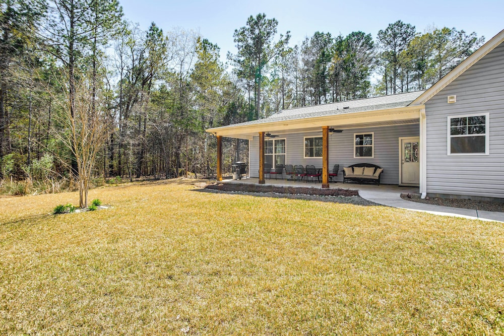 4 Mi to Marina & Boat Ramp: Lake Murray Getaway!