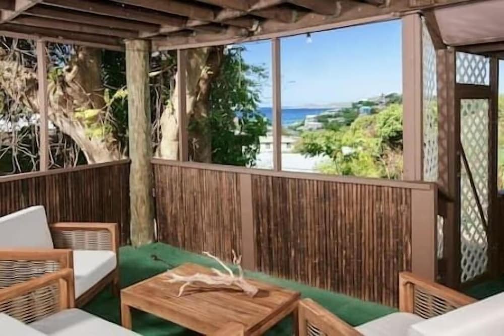 Villa Island Paradise