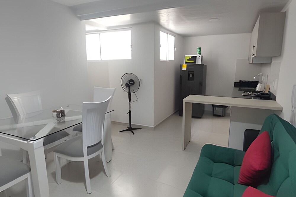 Apartaestudios San Fernando