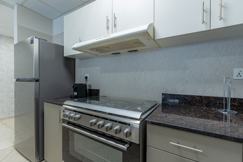 Iconic 2BR in Skycourt Dubailand