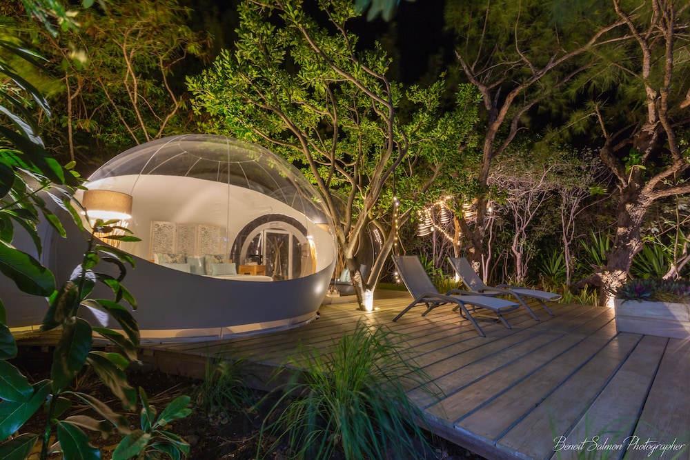Bubble Lodge Ile aux Cerfs Island 20